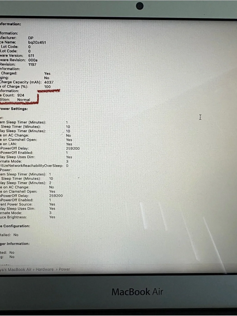 Apple MacBook Air 11 Laptop with original charger, and normal battery health